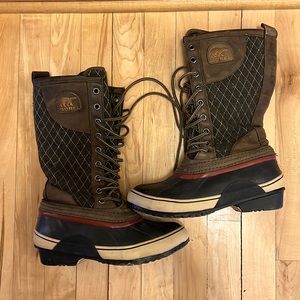 Sorel tie up winter boots